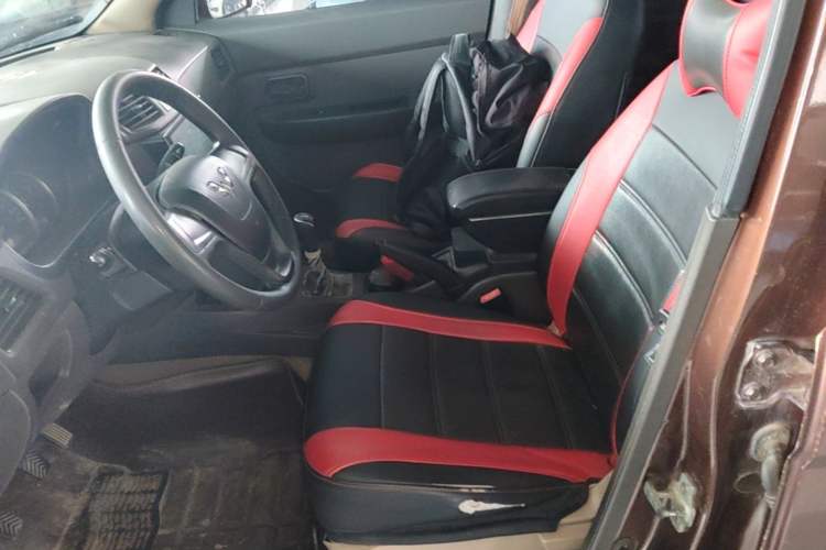 Used Wuling Hongguang 2014 1.5L S Standard Version Left Front Seat