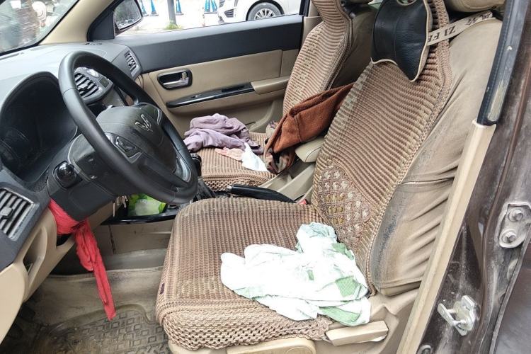 Used Wuling Hongguang 2014 1.5L S Luxury Model Left Front Seat