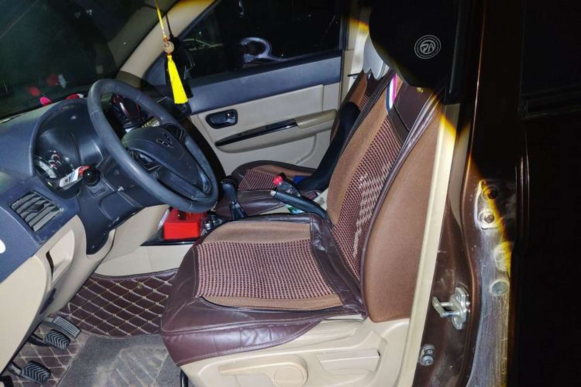 Used Wuling Hongguang 2014 1.5L S Luxury Model Left Front Seat