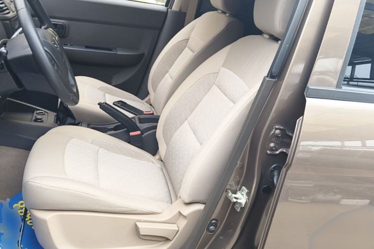Used Wuling Hongguang 2014 1.5L S Standard Version Left Front Seat