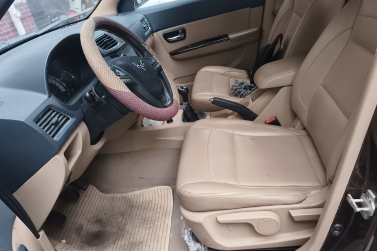 Used Wuling Hongguang 2014 1.5L S Comfort Model Left Front Seat