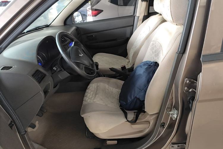 Used Wuling Hongguang 2014 1.5L S Standard Version Left Front Seat