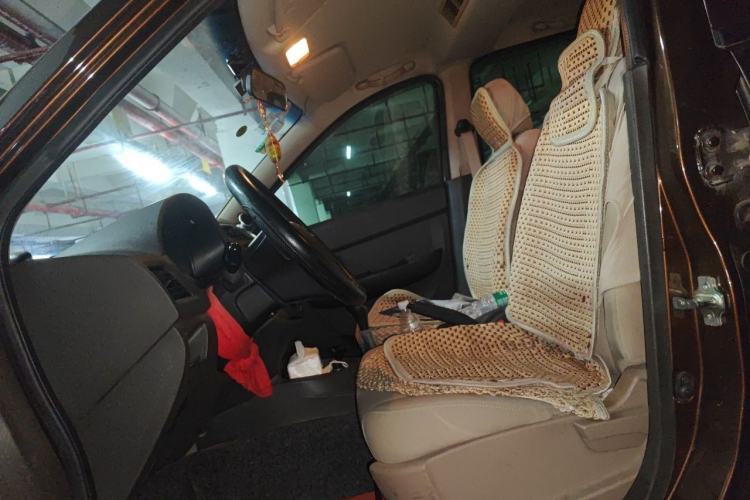 Used Wuling Hongguang 2014 1.5L S Standard Version Left Front Seat