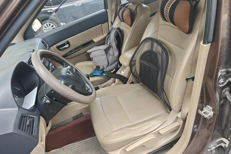 Used Wuling Hongguang 2014 1.5L S Comfort Model Left Front Seat