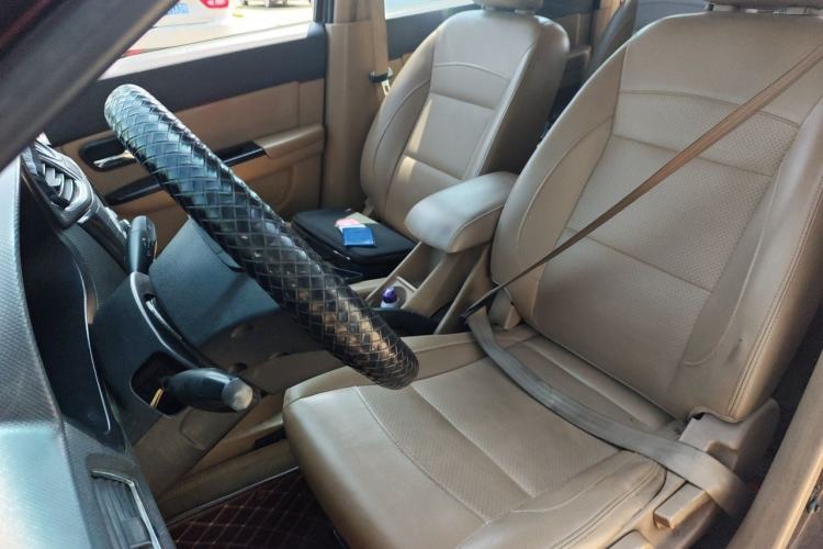 Used Wuling Hongguang 2014 1.5L S Standard Version Left Front Seat