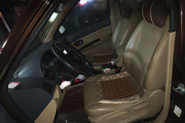 Used Wuling Hongguang 2014 1.5L S Luxury Model Left Front Seat