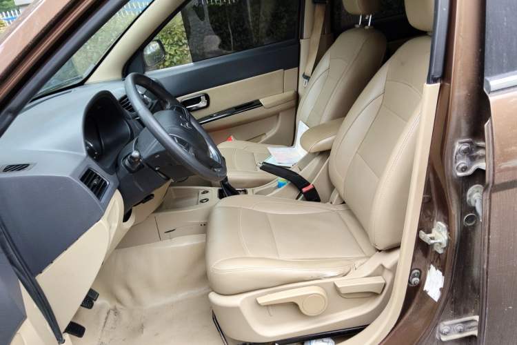 Used Wuling Hongguang 2014 1.5L S Comfort Model Left Front Seat