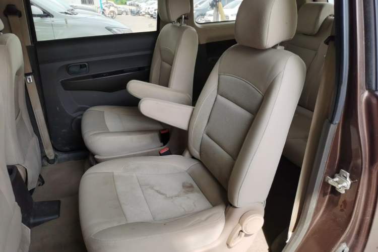 Used Wuling Hongguang 2014 1.5L S Standard Version Left Rear Seat