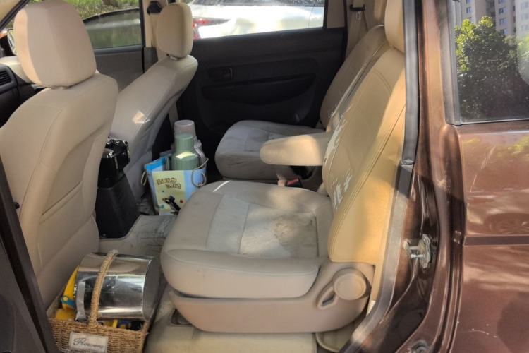Used Wuling Hongguang 2014 1.5L S Standard Version Left Rear Seat