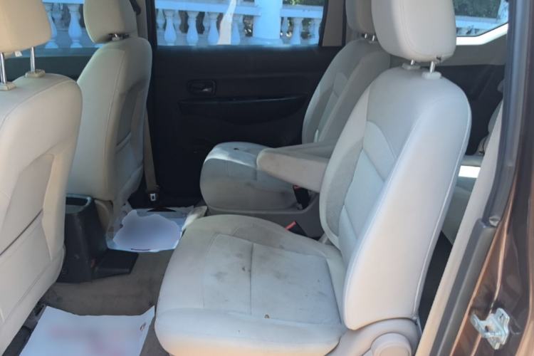 Used Wuling Hongguang 2014 1.5L S Standard Version Left Rear Seat