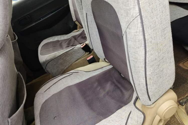 Used Wuling Hongguang 2014 1.2L S Standard Version China IV Standard Left Rear Seat