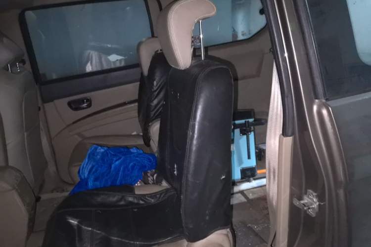 Used Wuling Hongguang 2014 1.5L S Luxury Model Left Rear Seat