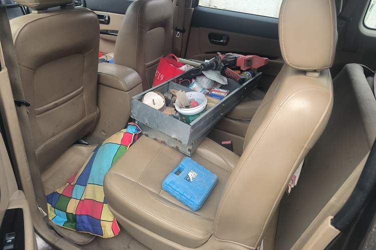 Used Wuling Hongguang 2014 1.5L S Luxury Model Left Rear Seat