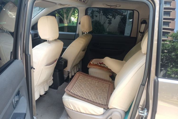 Used Wuling Hongguang 2014 1.5L S Standard Version Left Rear Seat