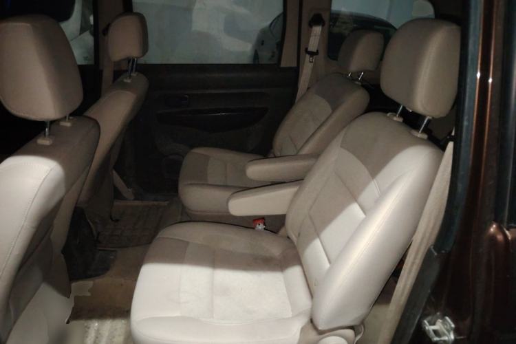 Used Wuling Hongguang 2014 1.2L S Standard Version China IV Standard Left Rear Seat