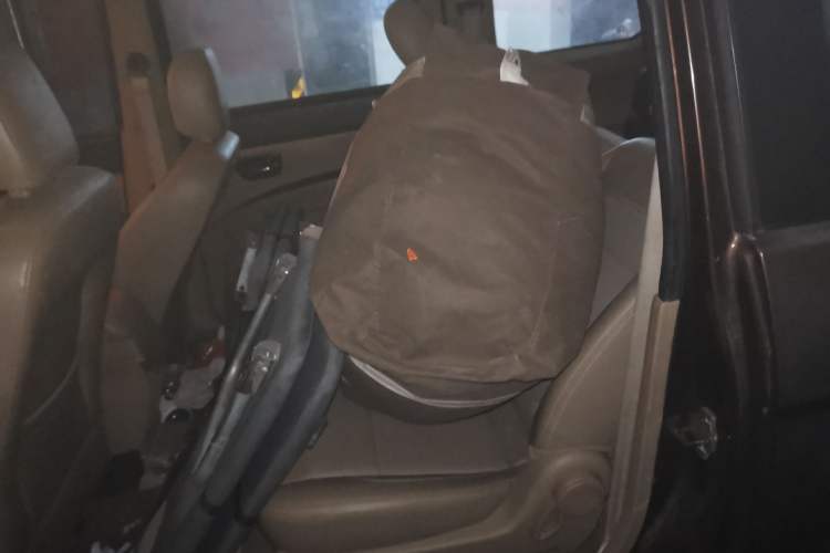 Used Wuling Hongguang 2014 1.5L S Luxury Model Left Rear Seat
