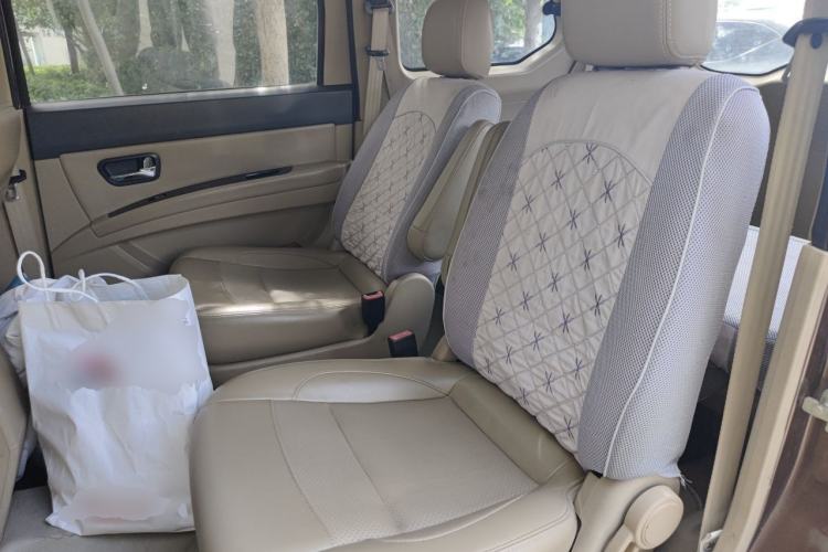 Used Wuling Hongguang 2014 1.5L S Comfort Model Left Rear Seat