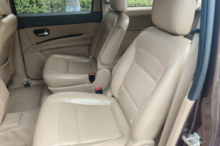 Used Wuling Hongguang 2014 1.5L S Comfort Model Left Rear Seat