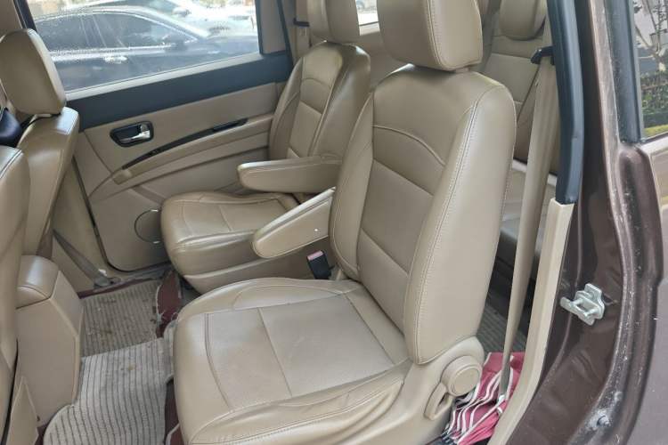 Used Wuling Hongguang 2014 1.5L S Comfort Model Left Rear Seat