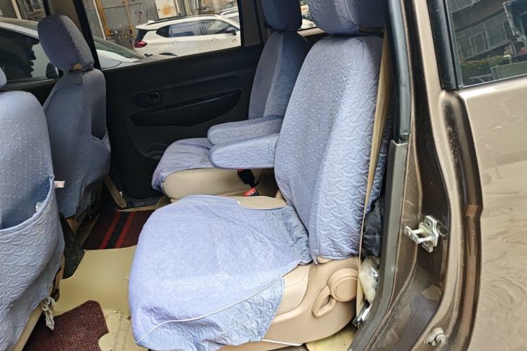 Used Wuling Hongguang 2014 1.5L S Standard Version Left Rear Seat