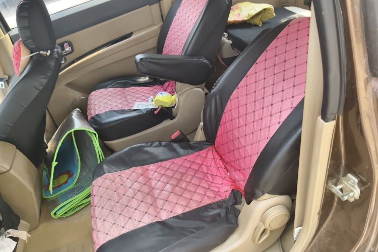 Used Wuling Hongguang 2014 1.5L S Comfort Model Left Rear Seat