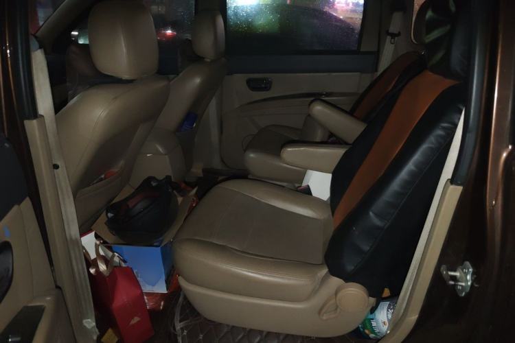Used Wuling Hongguang 2014 1.5L S Luxury Model Left Rear Seat