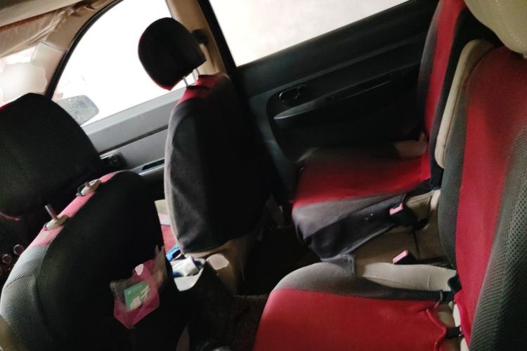 Used Wuling Hongguang 2014 1.5L S Standard Version Left Rear Seat