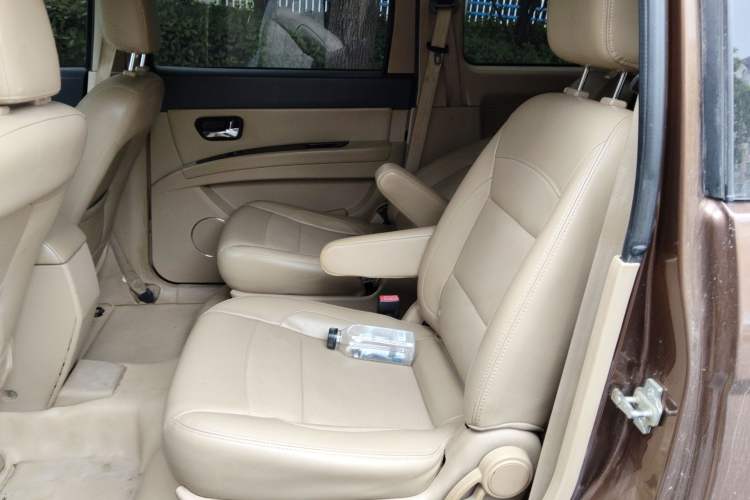 Used Wuling Hongguang 2014 1.5L S Comfort Model Left Rear Seat