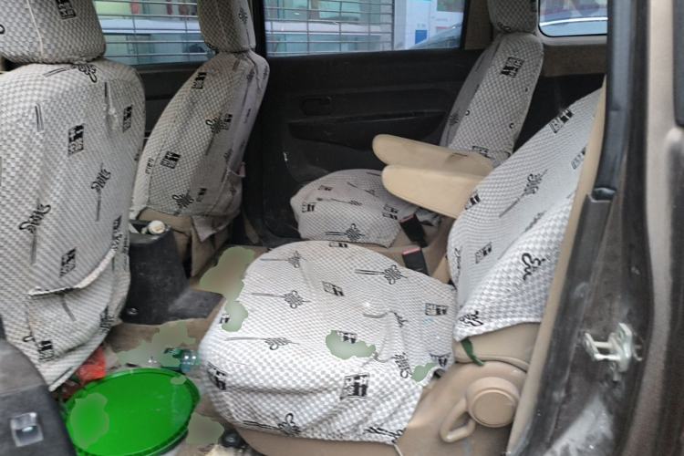 Used Wuling Hongguang 2014 1.5L S Standard Version Left Rear Seat