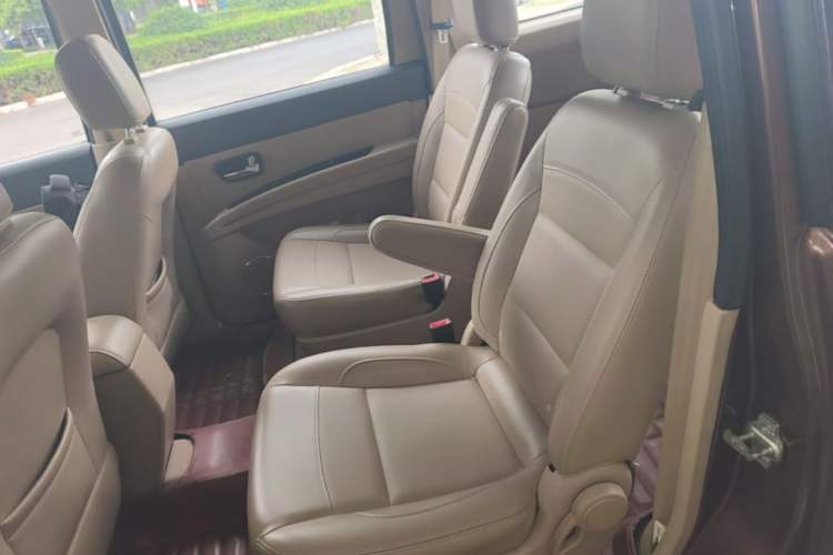 Used Wuling Hongguang 2014 1.5L S Comfort Model Left Rear Seat