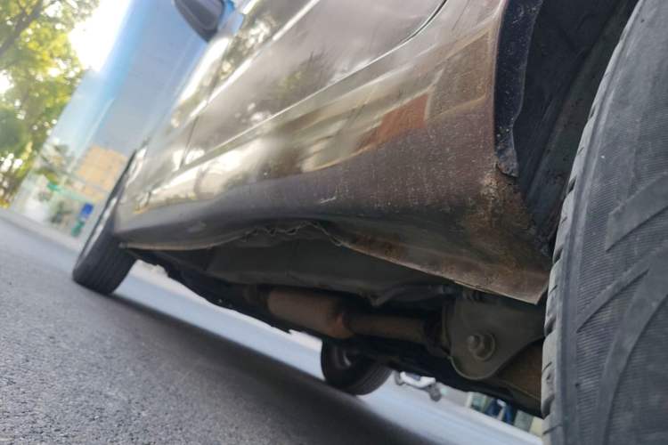 Used Wuling Hongguang 2014 1.5L S Standard Version Left Side Sill