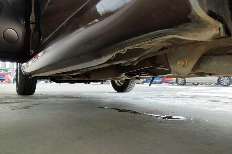 Used Wuling Hongguang 2014 1.5L S Standard Version Left Side Sill
