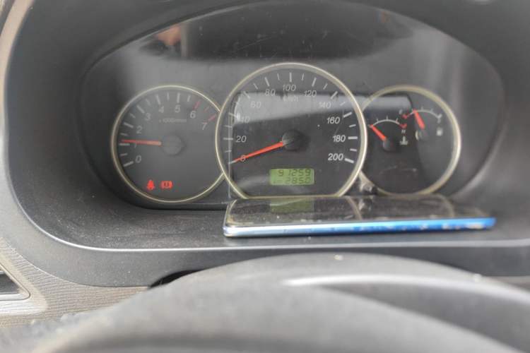 Used Wuling Hongguang 2014 1.2L Base Model China IV Odometer Close Up