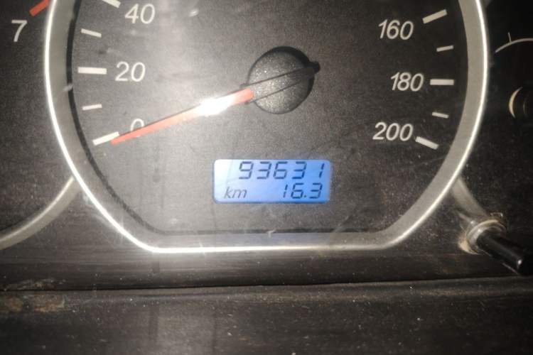 Used Wuling Hongguang 2014 1.2L S Standard Version China IV Standard Odometer Close Up