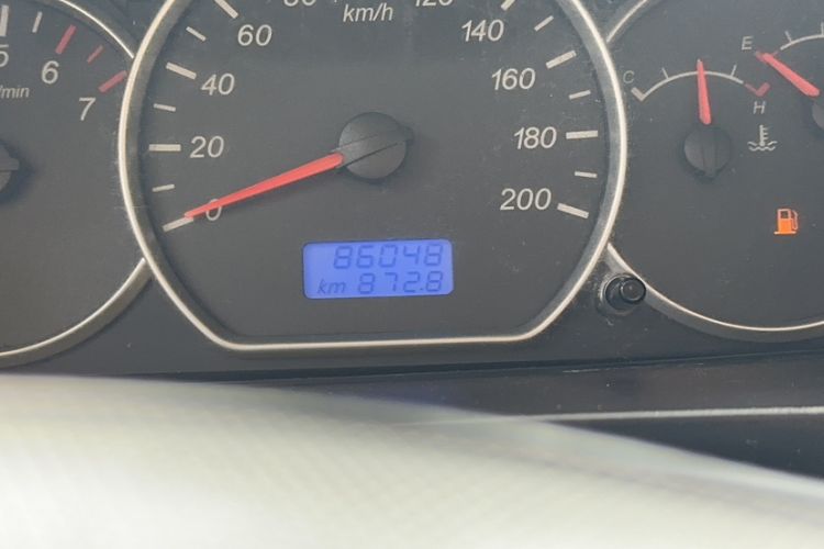 Used Wuling Hongguang 2014 1.5L S Standard Version Odometer Close Up