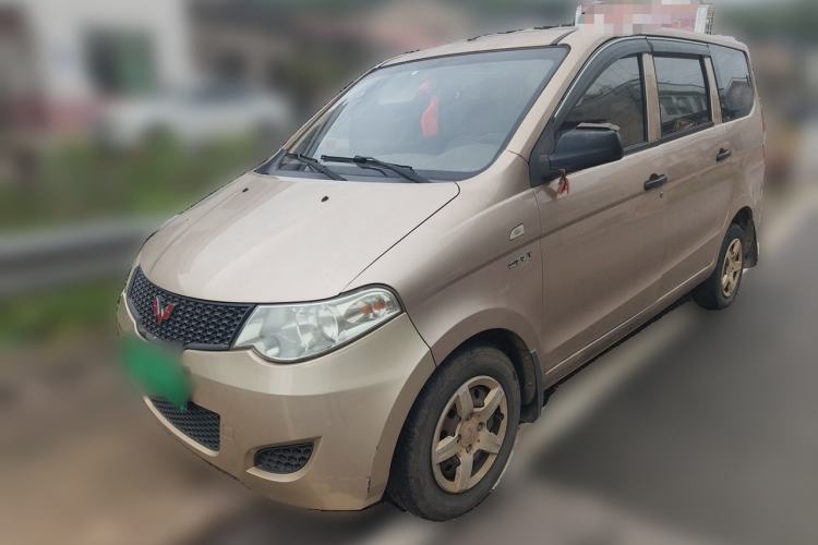Używany Wuling Hongguang 2014 1.5L Base Version Guazi used car, China used car export, Used car for sale, Used cars, Cheapest cars for sale