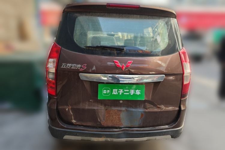 Used Wuling Hongguang 2014 1.5L S Luxury Model Rear