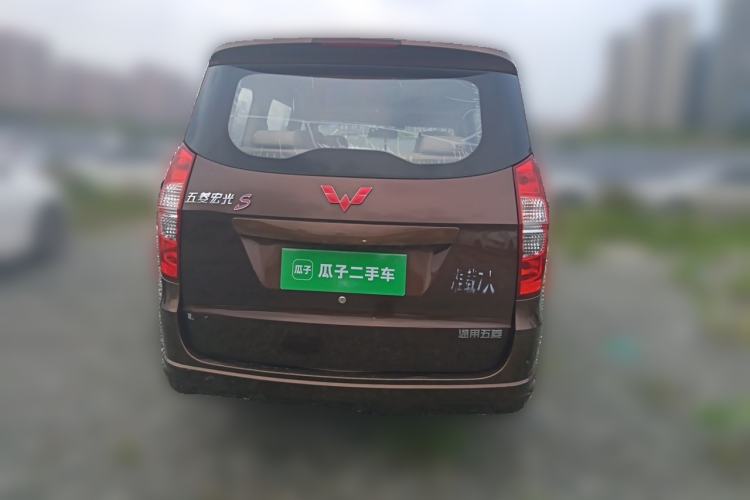 Used Wuling Hongguang 2014 1.5L S Standard Version Rear