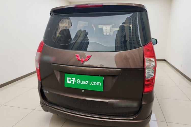 Used Wuling Hongguang 2014 1.5L S Standard Version Rear