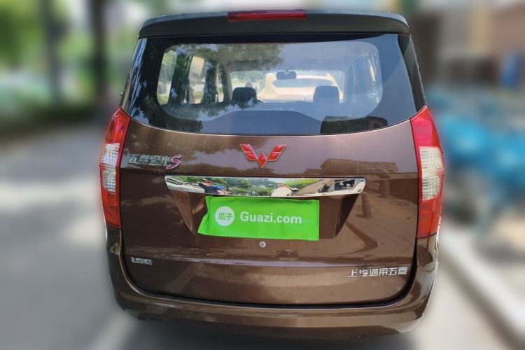 Used Wuling Hongguang 2014 1.5L S Standard Version Rear
