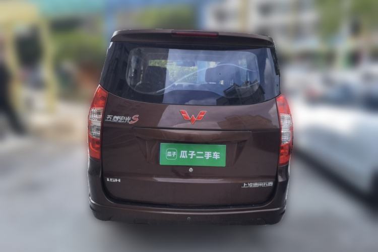 Used Wuling Hongguang 2014 1.5L S Standard Version Rear
