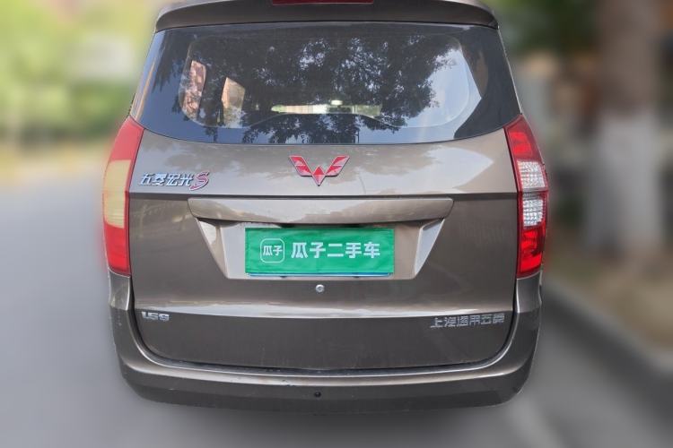 Used Wuling Hongguang 2014 1.5L S Standard Version Rear