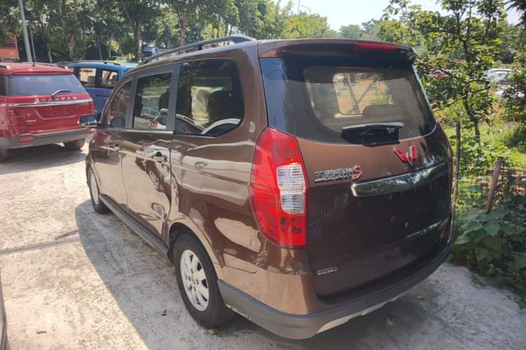 Used Wuling Hongguang 2014 1.5L S Comfort Model Rear Left 45 Deg