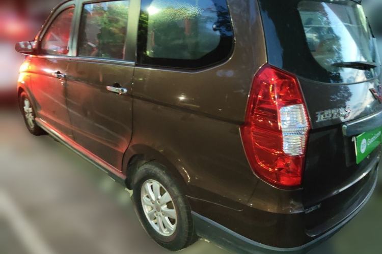 Used Wuling Hongguang 2014 1.5L S Luxury Model Rear Left 45 Deg