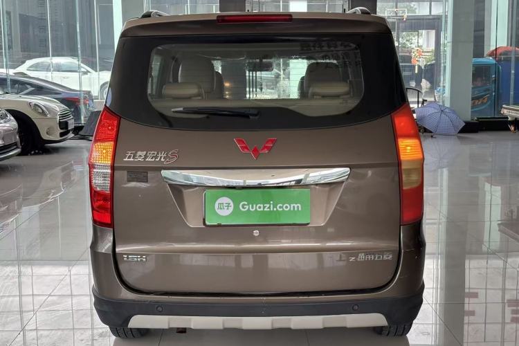 Used Wuling Hongguang 2014 1.5L S Luxury Model Rear