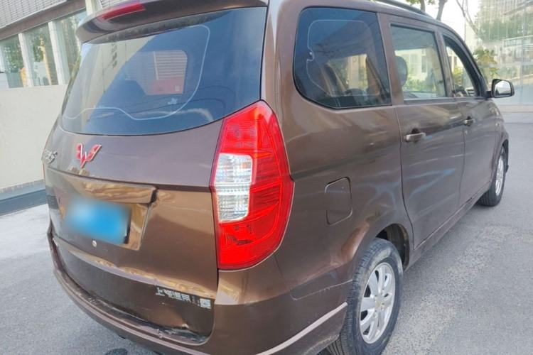 Used Wuling Hongguang 2014 1.5L S Standard Version Rear Right 45 Deg