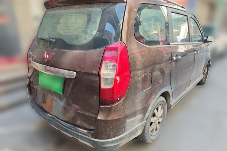 Used Wuling Hongguang 2014 1.5L S Luxury Model Rear Right 45 Deg