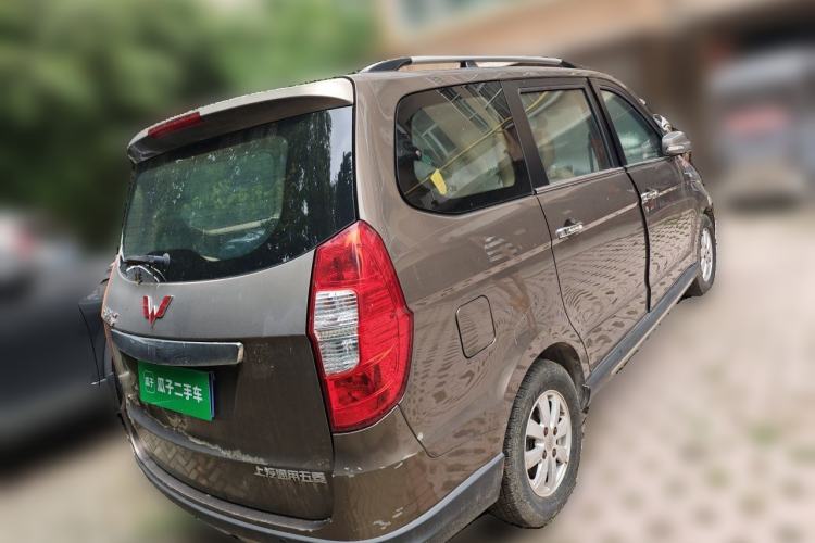 Used Wuling Hongguang 2014 1.5L S Luxury Model Rear Right 45 Deg