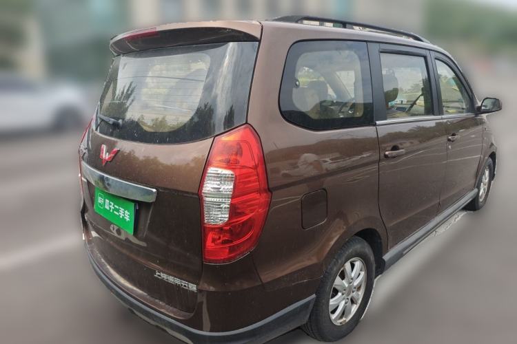 Used Wuling Hongguang 2014 1.5L S Comfort Model Rear Right 45 Deg