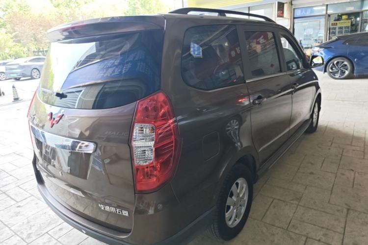 Used Wuling Hongguang 2014 1.5L S Comfort Model Rear Right 45 Deg